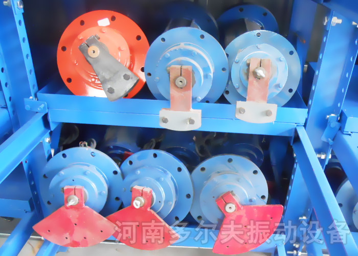 振動(dòng)電機(jī)